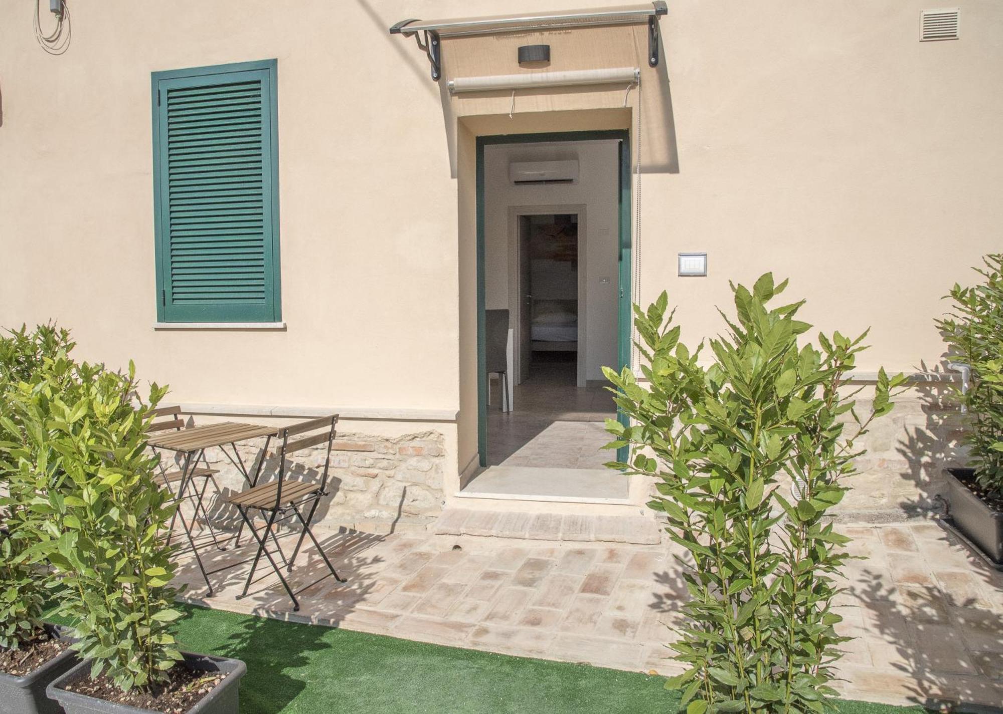Queen Appartamenti E Camere Campofilone Exterior photo